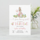 Bunny Floral 3rd Birthday Invitation Kaart (Staand voorkant)