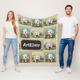 Bunny Gardening Print Fleece Deken