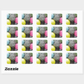 Bunny met roze blauw geel ei vierkante sticker (Vel)