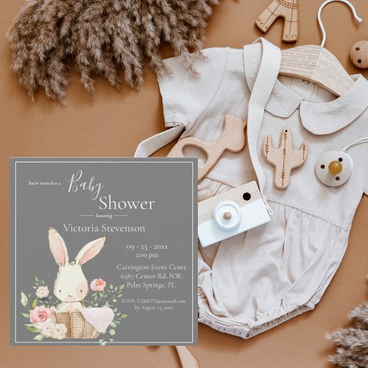 Bunny Rabbit Gris Baby shower Invitation