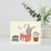 Bunny Rabbit Livre de lecture Carte postale Cute B (Debout devant)