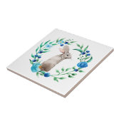 Bunny Rabbit met Blue Floral Wreath Tegeltje (Zijkant)