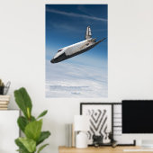 Buran-ruimtevliegtuig: Afdaling door de Wolken Poster (Thuiskantoor)