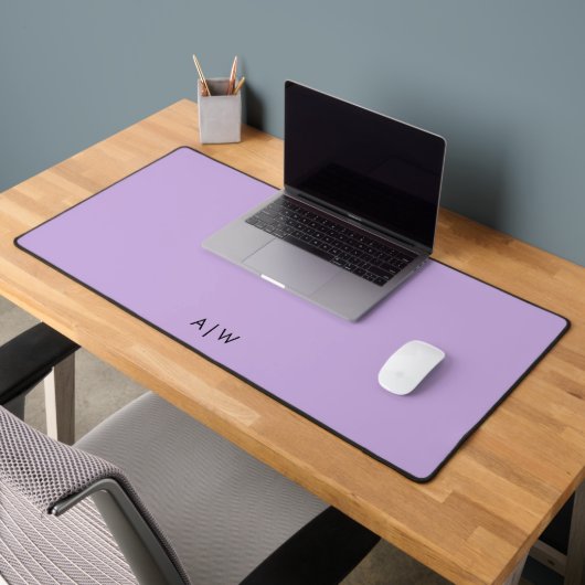Bureau minimal moderne Lavender Monogramme Initial (Bureau 2)