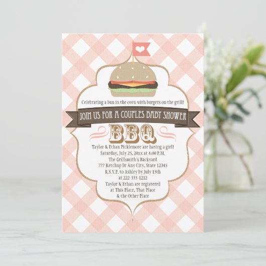 Burger rose Couples BBQ Invitations De Douche Bébé (Debout devant)