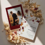 Burgundy Boho Fall Floral Photo Faire-part de mari<br><div class="desc">Bohème Bourgogne automne Faire-part de mariage photo florale. Objets correspondants dans notre magasin Conception de la fête Cava</div>
