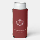Burgundy Crest Wedding Custom Initials (Seltzer Voorkant)