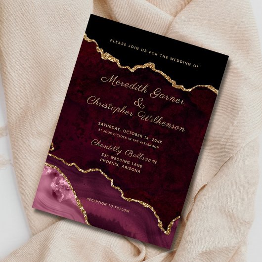 Burgundy Elegance Gold Glitter Agate Wedding Kaart