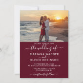 Burgundy Elegant Script Photo Wedding Kaart (Voorkant)
