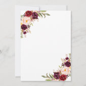 Burgundy Floral Roos Gold Script Elegant Weddensch Kaart (Achterkant)