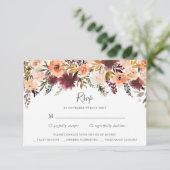 Burgundy Floral Wedding Carte de réponse RSVP (Debout devant)