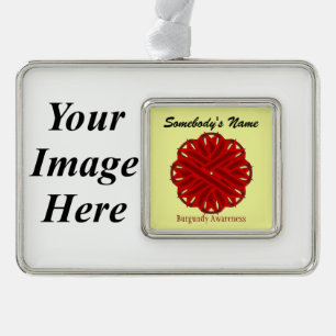 Burgundy Flower Ribbon Tmpl(H-I) door Kenneth Yonc Verzilverd Kader Ornament