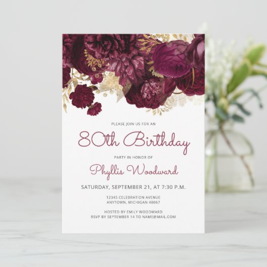 Burgundy Gold Floral 80th Birthday Party Kaart (Staand voorkant)