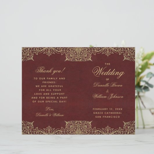 Burgundy Gold  Red Folded Wedding Program (Staand voorkant)