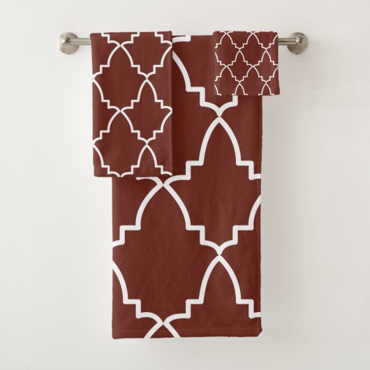 Burgundy Moroccan Lattice Pattern Bad Handdoek (Insitu)
