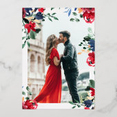 Burgundy navy floral gold script foto bruiloft folie uitnodiging (Achterkant)