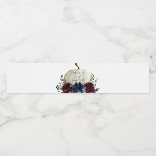 Burgundy Navy Pumpkin Weddenschap Waterfleslabel Waterfles Etiket (Enkel label)