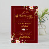Burgundy Rood Bloemmotief 50ste Trouwdag Goud Folie Uitnodiging (Staand Voorkant)