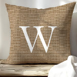 Burlap Rustique Monogramme Personnalisé Coussins À<br><div class="desc">Coussin sur mesure avec une texture de Burlap rustique. Personnalisez-le avec vos initiales monographiques,  votre nom ou tout autre texte personnalisé. Cliquez sur Customiser pour ajouter votre propre texte et vos images pour créer un design unique d'un coussin gentil!</div>