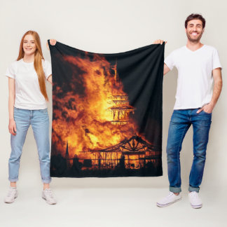 Burning Church Fleece Blanket Deken