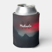 Burning clouds, fog and mountains monogram in sky blikjeskoeler (Blikje Voorkant)