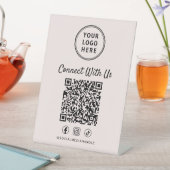 Business Logo QR Code Pink Tabletop Reclamebord Met Voetstuk (Insitu)
