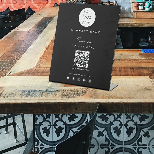 Business Logo Uitzicht Menu QR Code Social Media Reclamebord Met Voetstuk