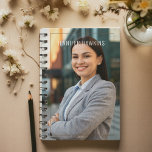 Business Women Photo l Elegant Professional<br><div class="desc">Ce planificateur allie design contemporain et sophistication,  offrant une approche élégante et organisée à vos plans d'affaires hebdomadaires.</div>