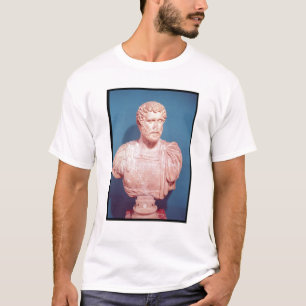 Bust van keizer Antoninus Pius T-shirt