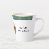Butler Irish Shield & Tartan gepersonaliseerd Latte Mok (Rechts)