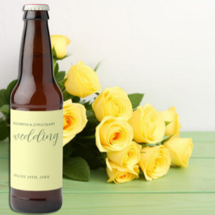 Butter Yellow en Sage Minimalist Wedding Bier Etiket