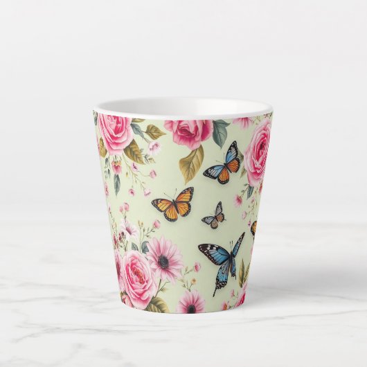 Butterflies en bloemen latte mok (Voorkant)