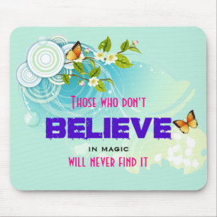 Butterflies en bloesems met een Magic Quote Muismat