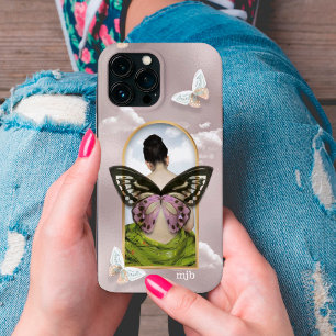 Butterfly Dream Fantasy Collage met Monogram iPhone 13 Pro Max Hoesje
