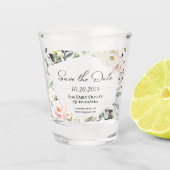 Butterfly Floral Lijst Quinceanera Bewaar de datum Shot Glas (Voorkant)