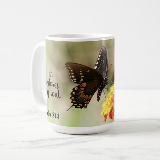 Butterfly met Psalm verse 23:3 Koffiemok (Voorkant links)