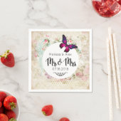 Butterfly on a Shabby  Collage Mr en Mrs. Servetten (Insitu)