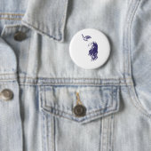 Button Fantasie - Frau und Vogel (In situ)