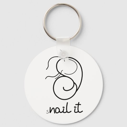 Button Key Ring. KUSTFUNNY SNAIL. Nail it Sleutelhanger (Voorkant)