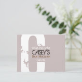 C Monogram Collectie Bar Mitzvah sparen de Datum Save The Date (Staand voorkant)