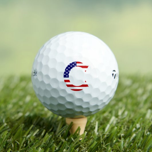 C Monogram overlay op USA Flag tmtp5 gbcnt Golfballen (Insitu Shirt)