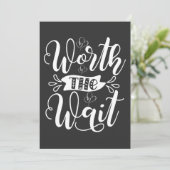 Ça vaut la tenue Wait, Rainbow Baby faire-part (Debout devant)