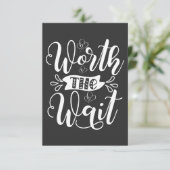 Ça vaut la tenue Wait, Rainbow Baby faire-part (Debout devant)