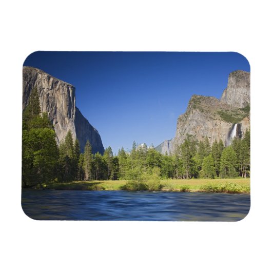 CA, Yosemite NP, Valley uitzicht met El Capitan, Magneet (Horizontaal)