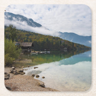 Cabin naast het Bohinj-meer in Slovenië Vierkante Kartonnen Onderzetter