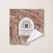 Cabine familial Bois rustique Décor personnalisé (Gant de toilette)