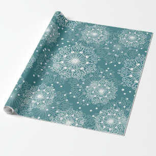 Cadeau beau papier d'emballage avec flocons en hiver