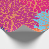 Cadeau chrysanthèmes multicolores sur papier d'emballage  (Coin)