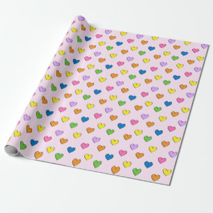 Cadeau Coeurs colorés sur papier d'enveloppement rose p
