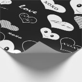 Cadeau Coeurs noir et blanc Aimer Xoxo Wrapping Papier (Coin)